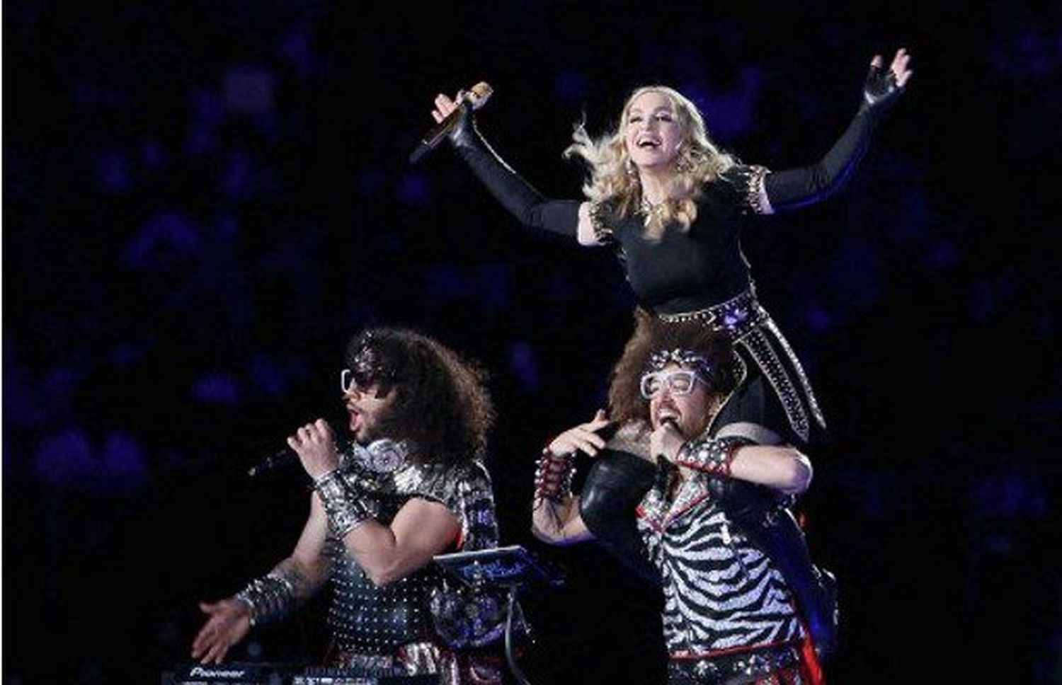 Madonna descarga a Instagram luego de censurarla