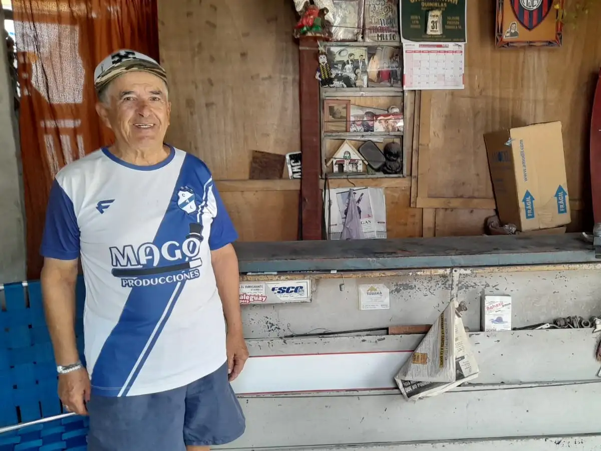 Del oficio en la vereda a la reinvención permanente: la historia de Miguel Abel Taborda en el Día del Trabajador