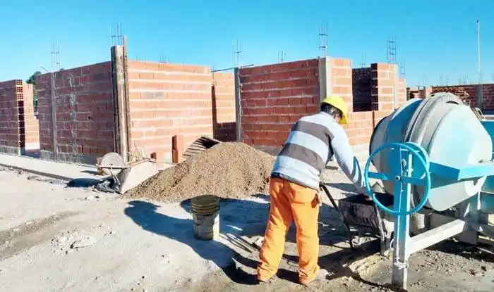 Con recursos provinciales se construyen viviendas en tres localidades entrerrianas