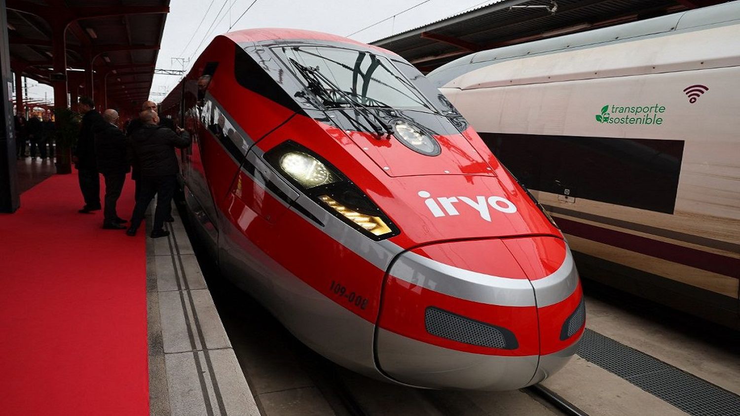 CHOQUE DE TRENES deja 155 heridos en España