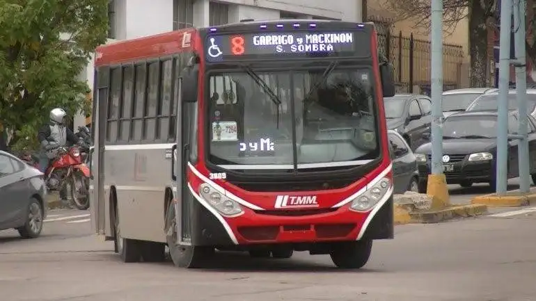Transporte en Paraná: La provincia adelantó fondos para destrabar el conflicto 