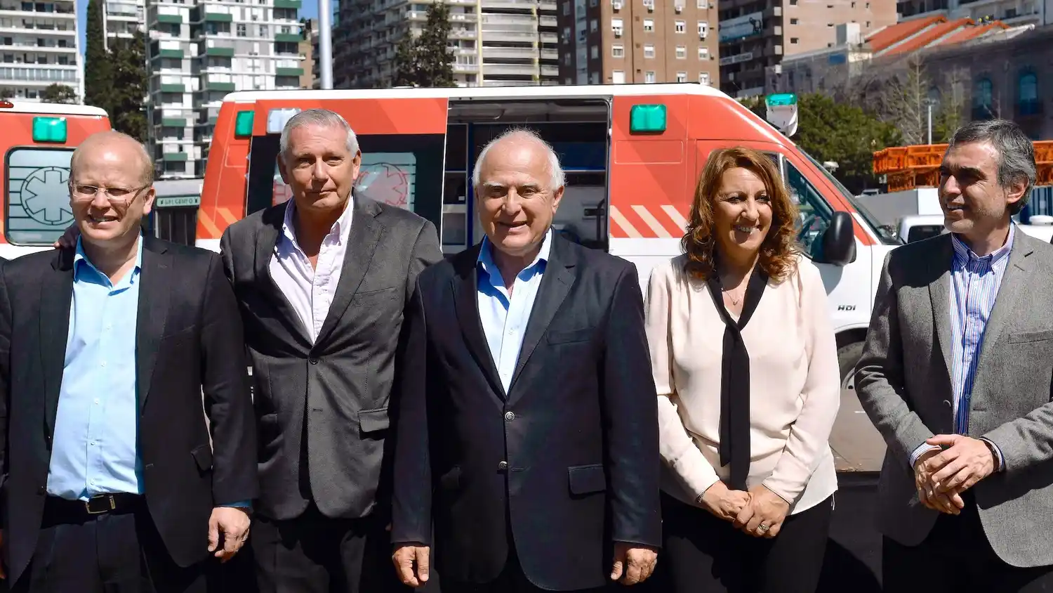 El SIES recibió 23 nuevas ambulancias