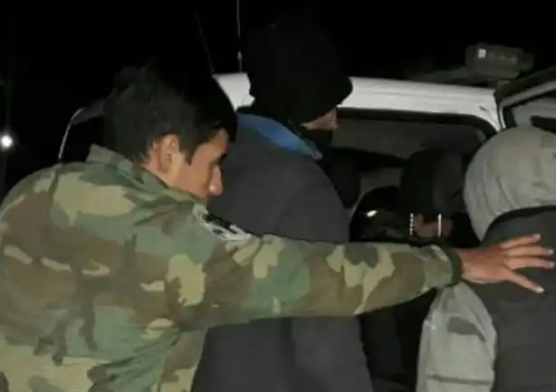 Cuatro aprehendidos por portación de armas largas en Lobería