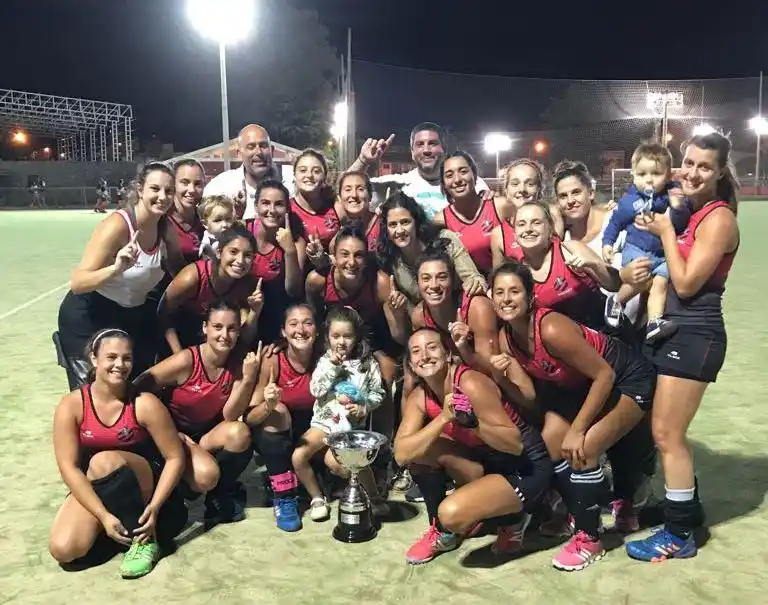 Independiente se quedó con la Copa Mar y Sierras