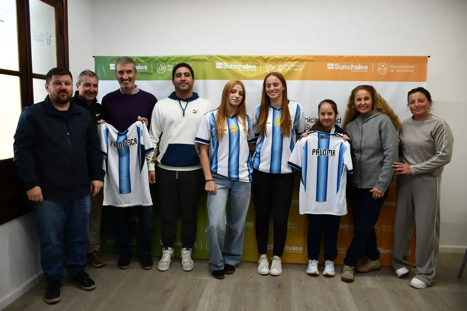 El municipio reconoció a deportistas locales por sus logros internacionales
