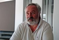 "El país va a salir adelante cuando se rompa la dicotomía entre el Estado y el privado"