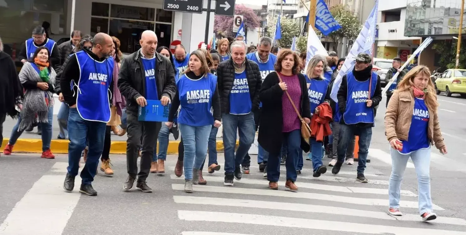 Conflicto docente: la convocatoria del gobierno sería probablemente el lunes