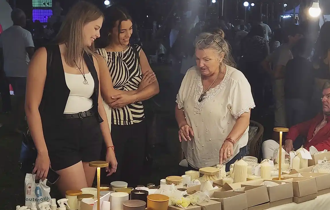 Emprendedores de Manos Entrerrianas participaron de la feria en Ramírez Festeja