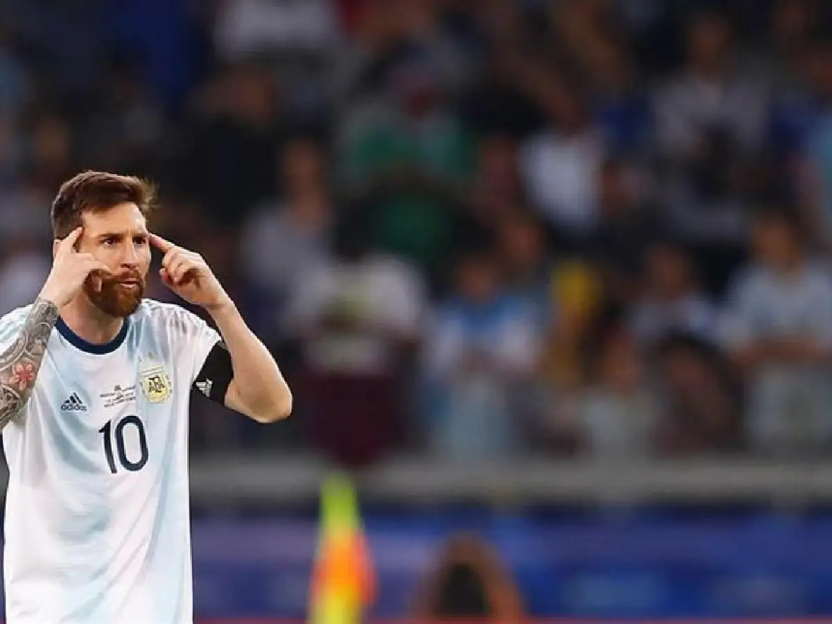 Copa América: la imagen viral de Messi "contra todos los paraguayos"