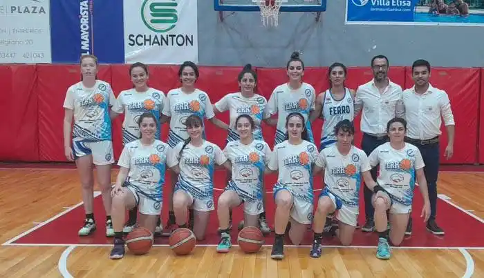 Las chicas de Ferro van a  Paraná, con toda la ilusión