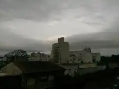 En Tandil la temperatura alcanzó los 32 grados, granizó y las lluvias continuarán