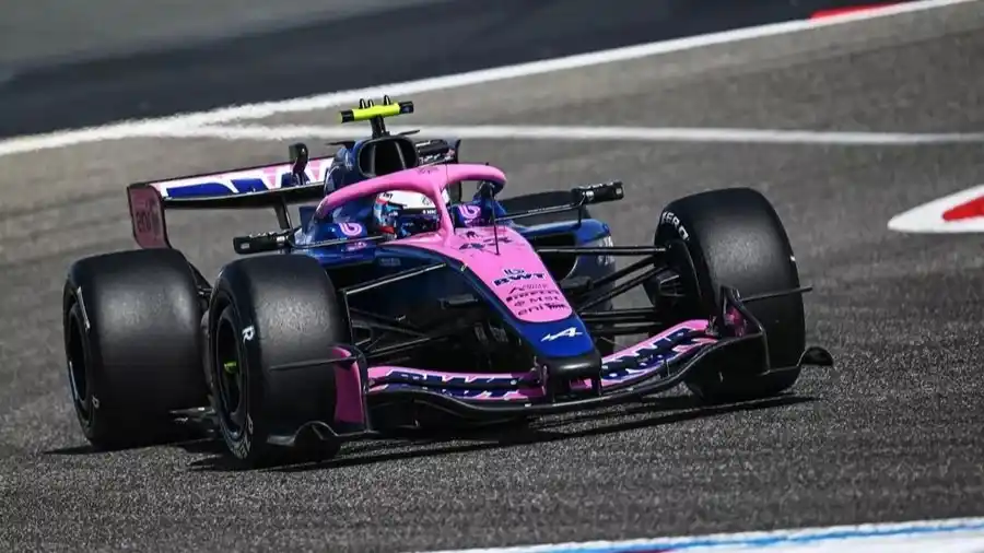 Franco Colapinto compite para Alpine.