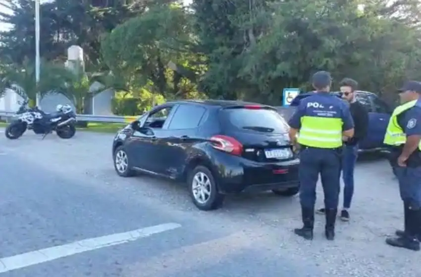 Aprehenden a 99 personas y secuestran drogas en operativos de Policía Vial
