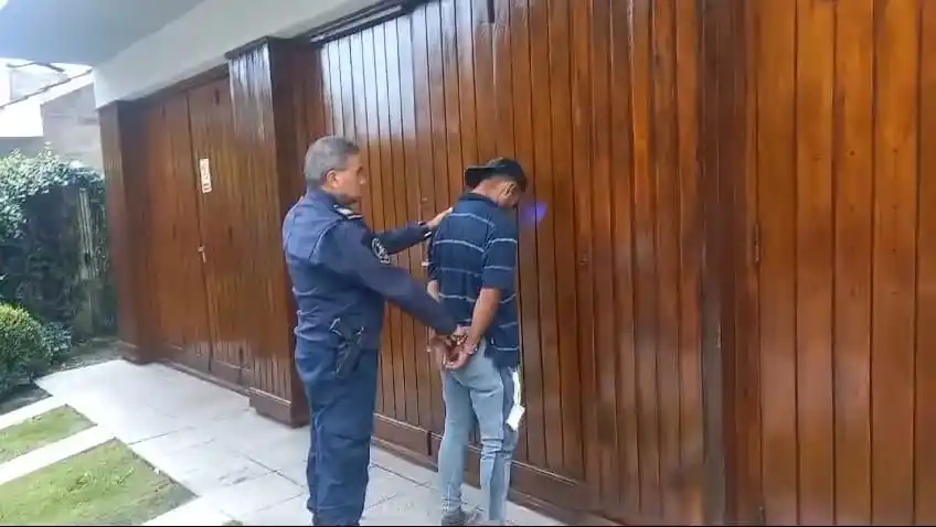 El hecho ocurrió en una despensa de avenida Paso.