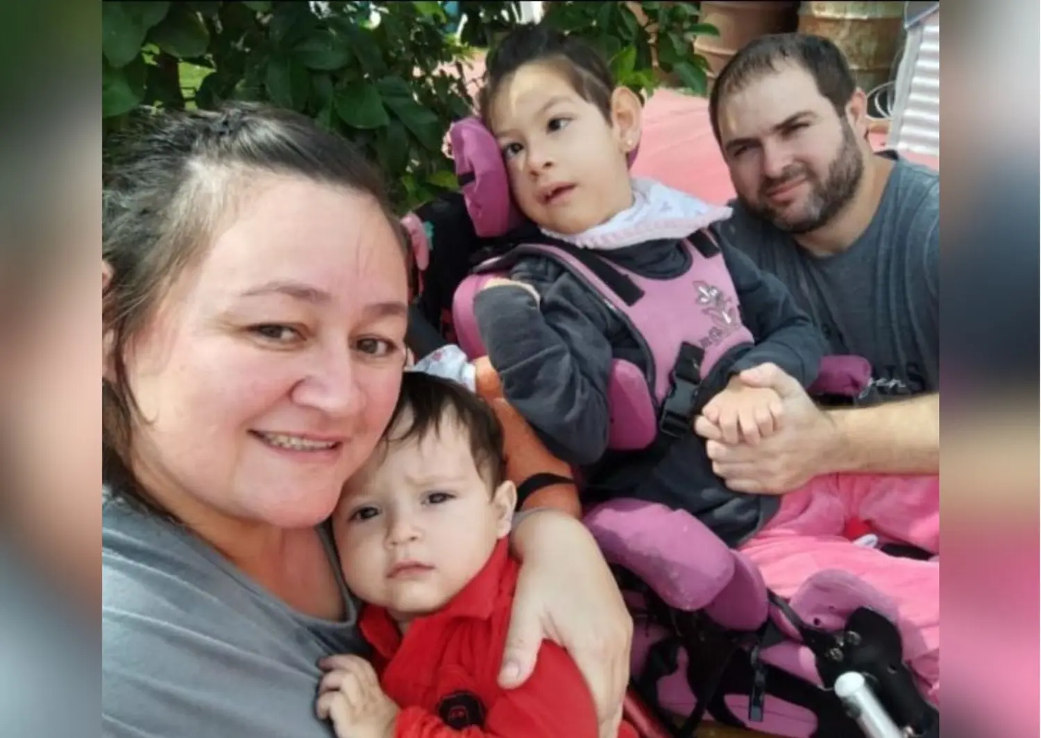 Feria a beneficio de Luz: la niña que padece parálisis cerebral infantil y epilepsia refractaria