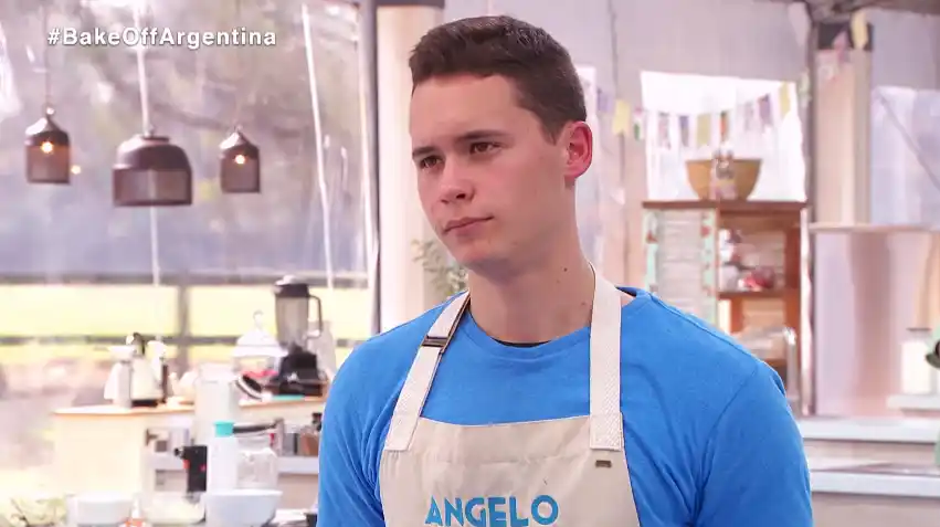 El nacido en gualeguaychú se metió entre los cinco mejores de Bake Off