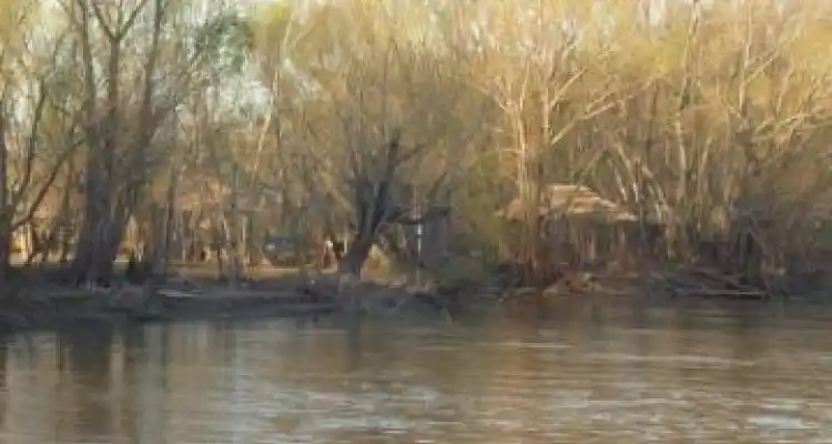 El Municipio denunció usurpación  en islas frente al balneario