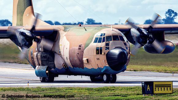 Llegó a Uruguay un C-130 de la FAU trayendo un radar Indra, arrendado por dos años