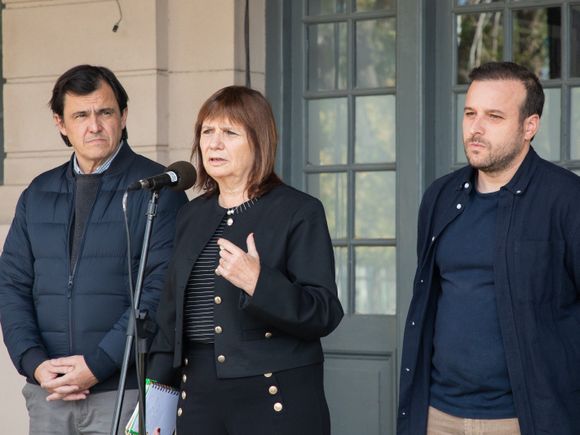 Bullrich anunció la ampliación de la asistencia económica para Bahía Blanca