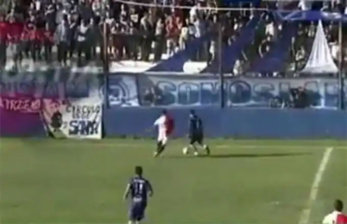 Así se "partió" la cabeza el jugador de San Martín de Burzaco