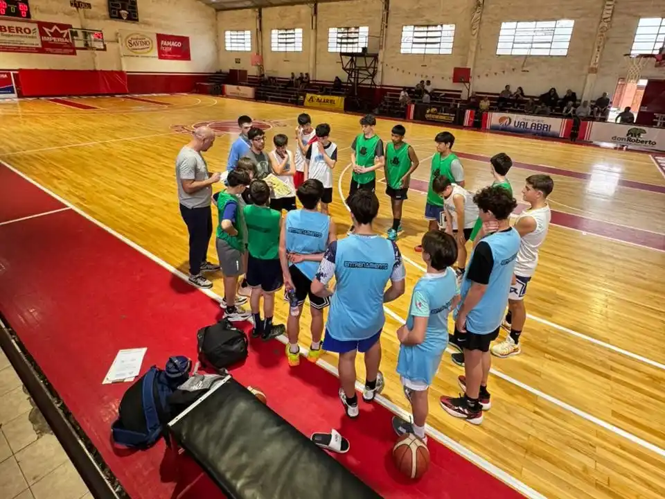 La Venadense se preparó con mucha ilusión para disputar el torneo provincial en Cañada de Gómez.