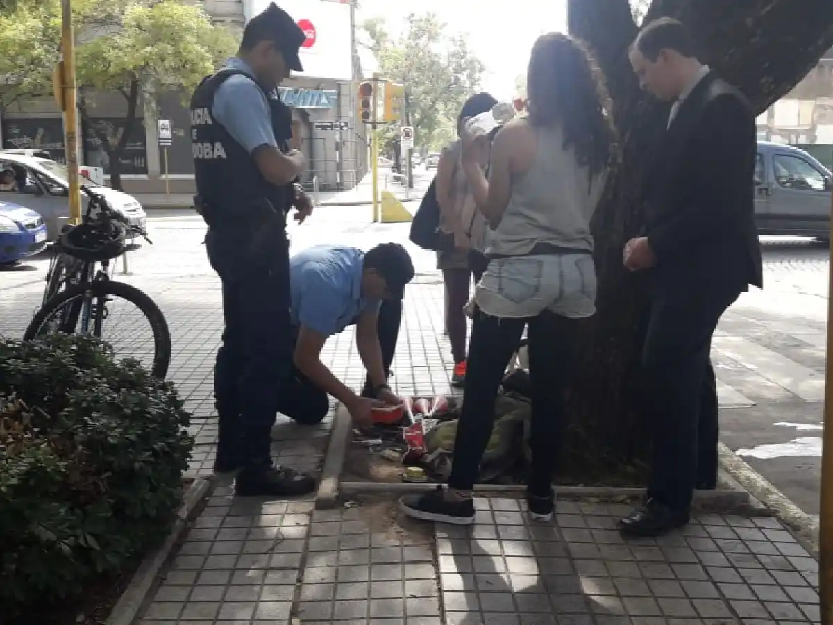 Detuvieron a una malabarista con marihuana 