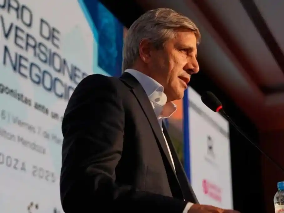 Luis Caputo, ministro de Economía.