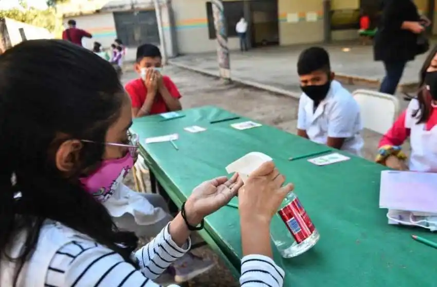 Desde la provincia garantizan la presencialidad: «El lugar más cuidado es la escuela»