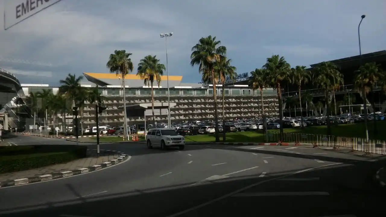 Grupo de empresas de la región Centro exponen alimentos en el sudeste asiático