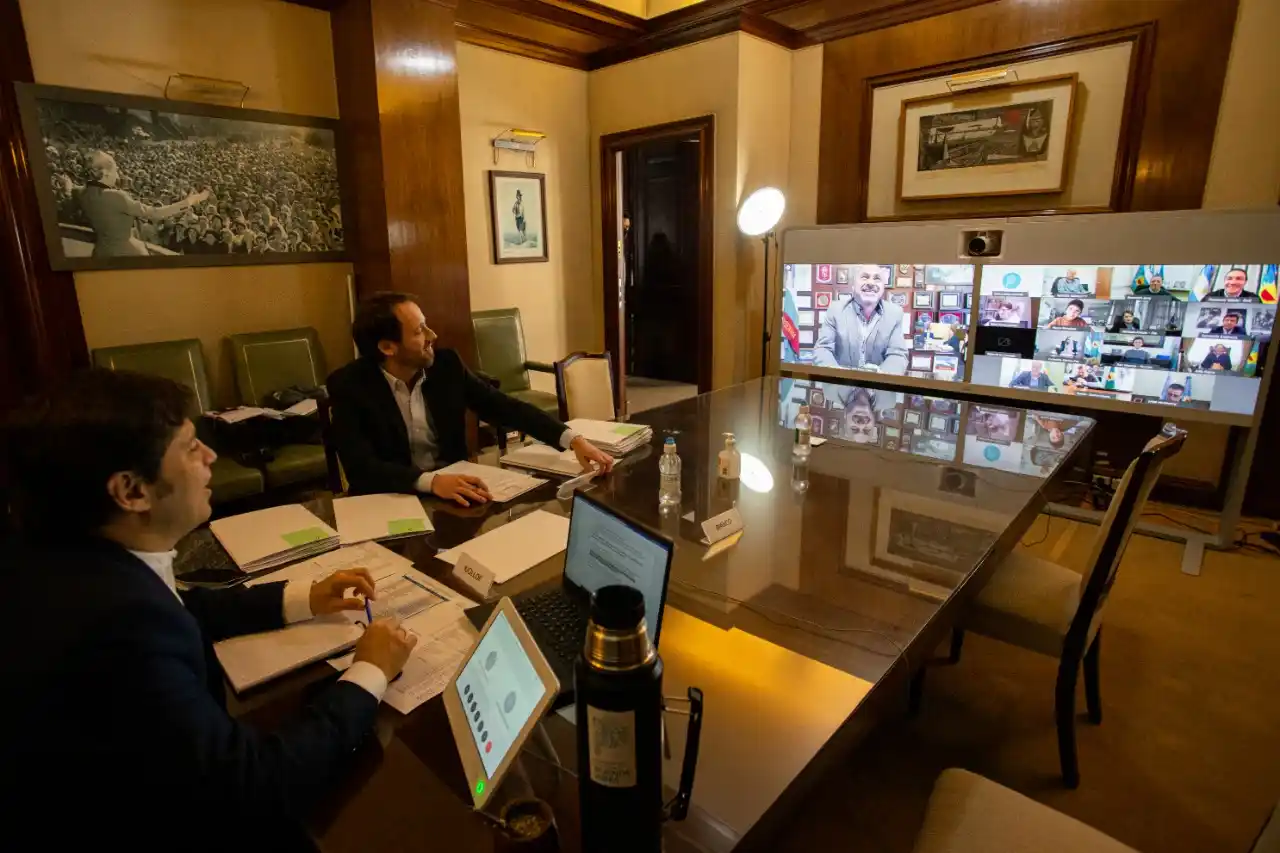 Kicillof firmó convenio de asistencia financiera con municipios bonaerenses por 3000 millones de pesos