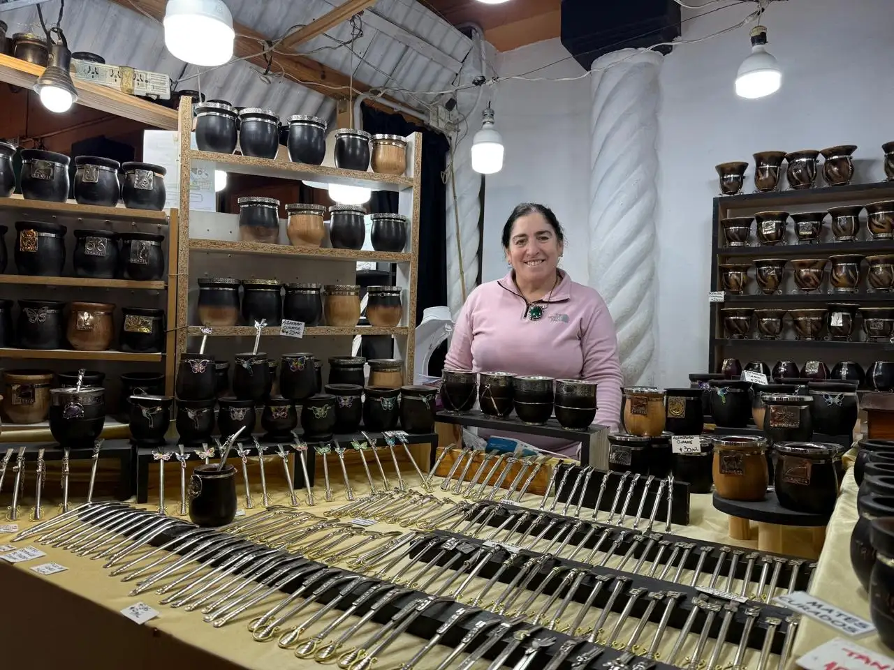 mercado artesanal dique 2025 22-07-25