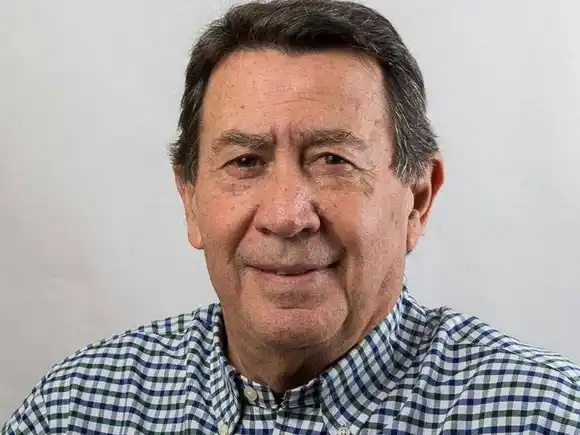 Augusto Alasino criticó la gestión de Frigerio y analizó el panorama político nacional y provincial