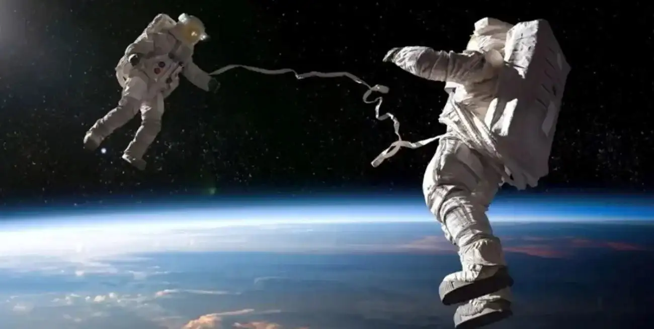 Los astronautas de la agencia estadounidense NASA Jessica Meir y Anil Menon abandonaron este jueves la Estación Espacial Internacional (EEI) para realizar una caminata de unas seis horas y media de duración en la que prepararán la futura instalación de paneles solares desplegables.
