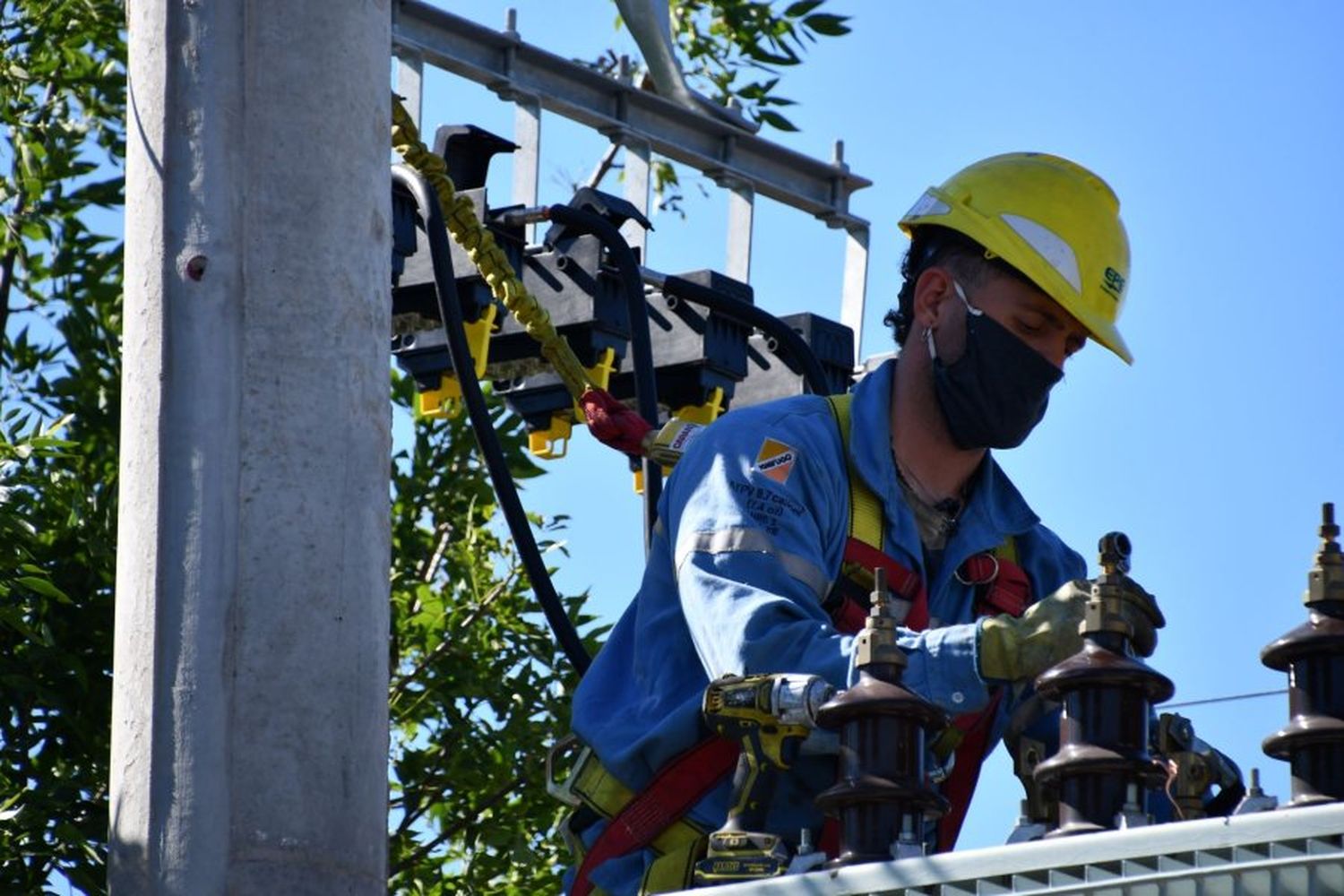 Tres barrios de la ciudad sin energía eléctrica por un corte programado: ¿cuándo se concretará?