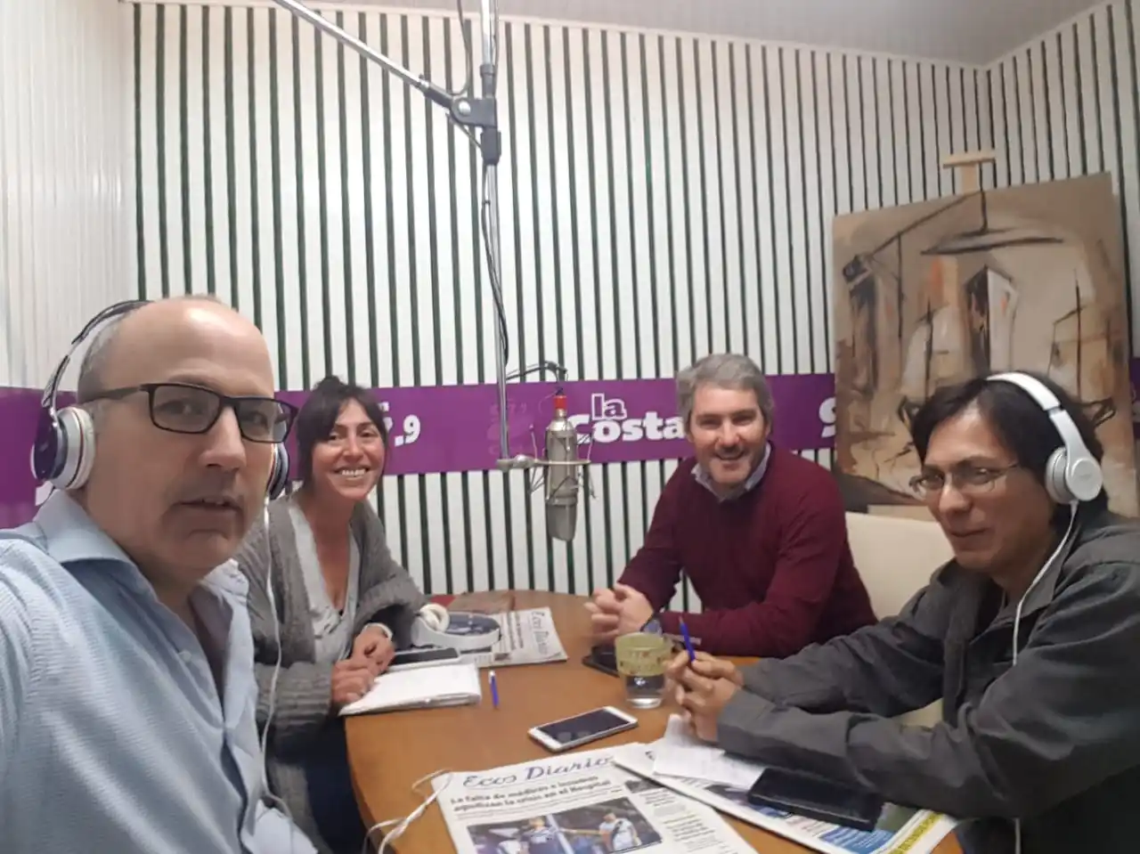 Colaborar en términos de aportar ideas y controlar