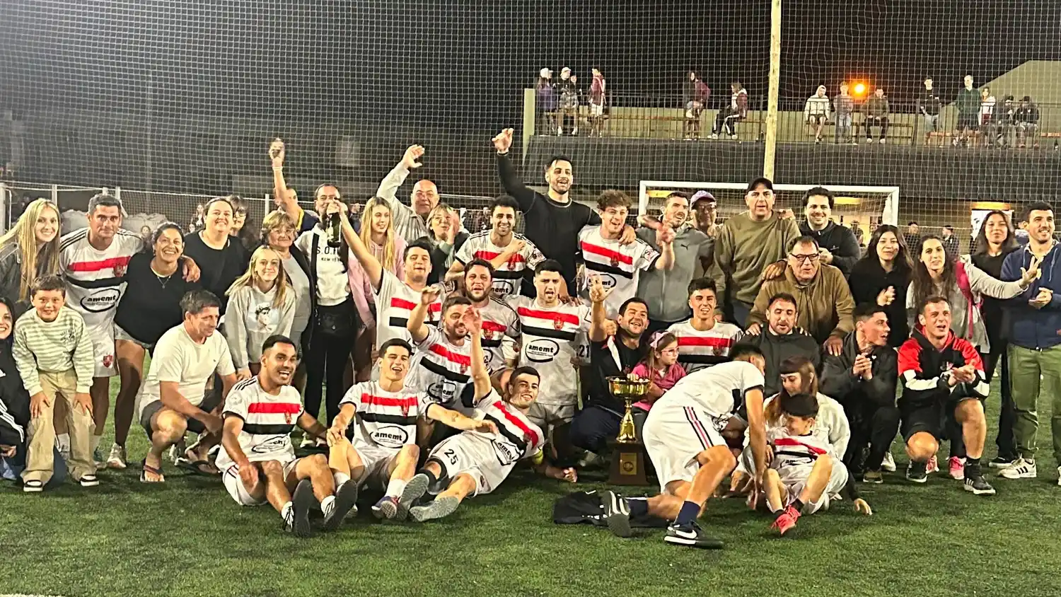 Borbotones se consagró en la A1 masculina.