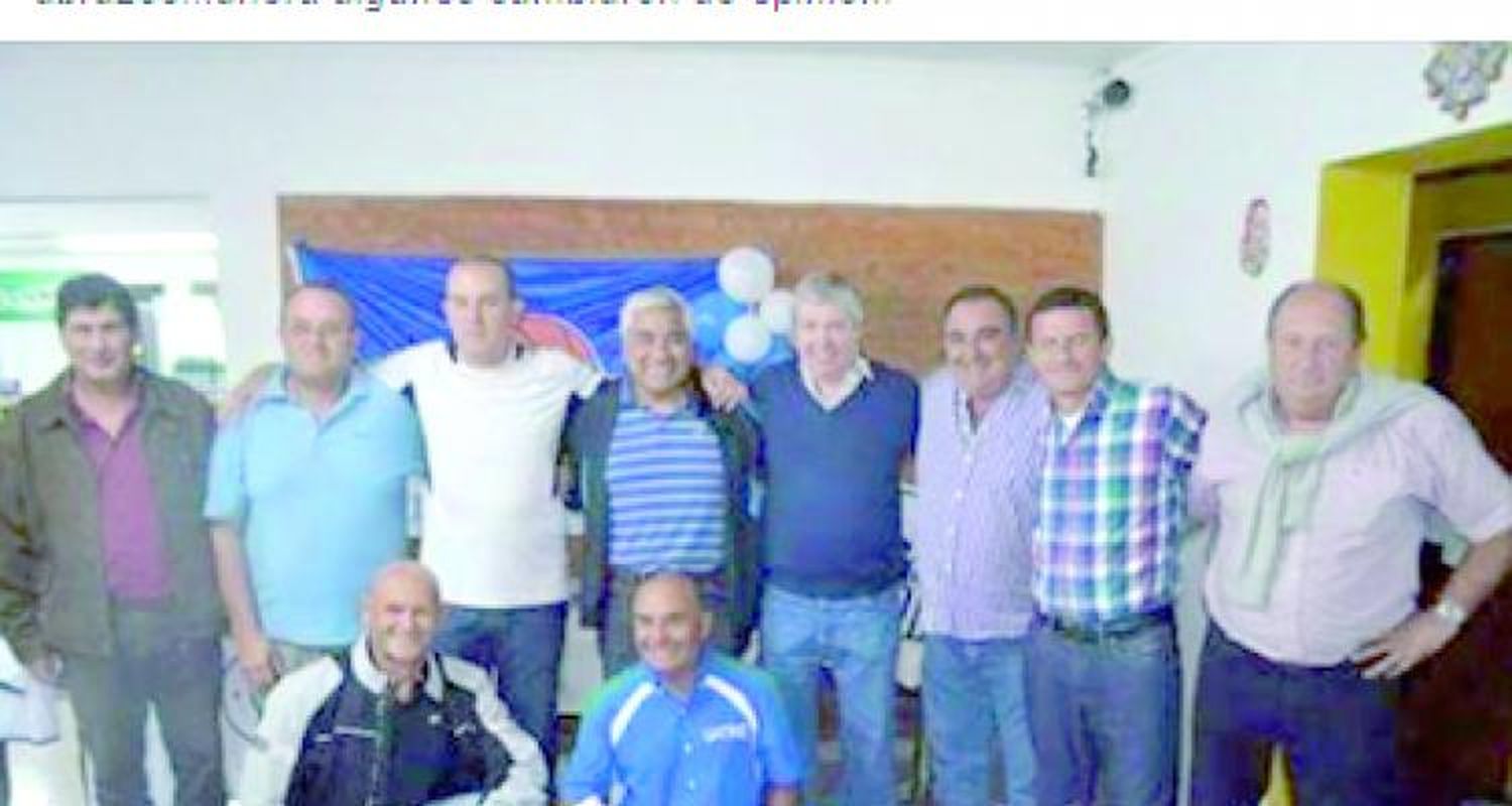 ¿A quién le reclamó Cecilio Salazar en su Facebook?
