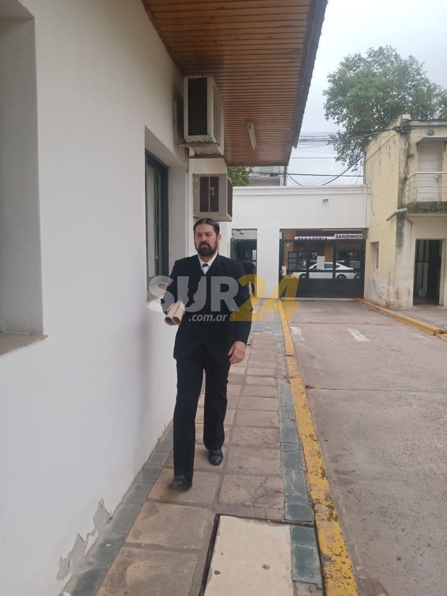 “Eduardo Casey” recorrió el Palacio Municipal y calles céntricas