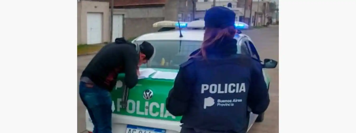 Un policía mató a un hombre que intentó robarle la moto en la ruta 226