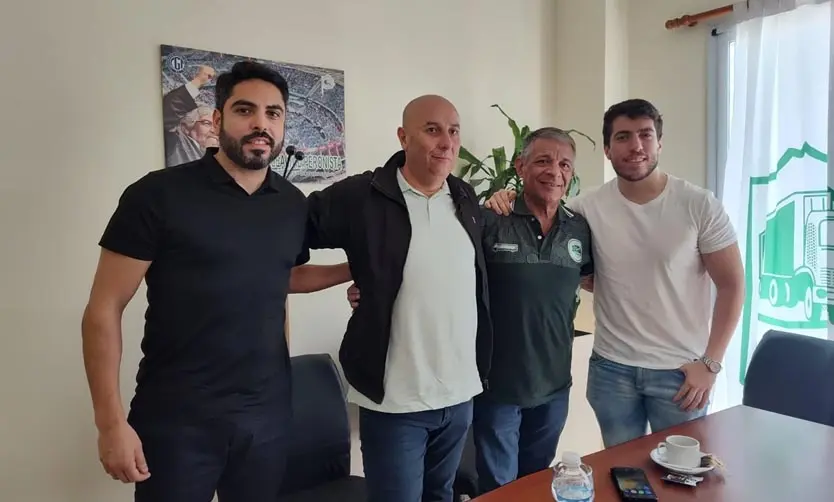 El Sindicato de Camioneros recibió a Hugo Moyano (h) y Jerónimo Moyano