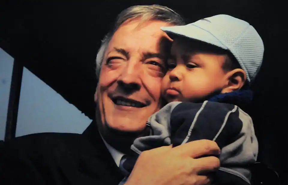 Cristina Kirchner le deseó feliz cumpleaños a Néstor en Facebook