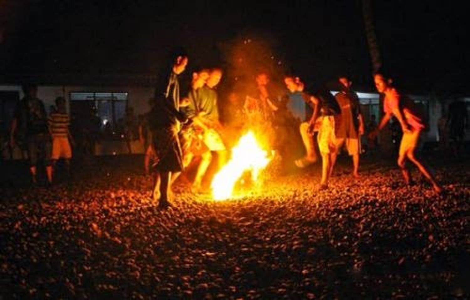 En el barrio San Juan Baustista se realizarán diversas actividades entre ellos el tradicional juego de la pelota tatá que será controlado por adultos.