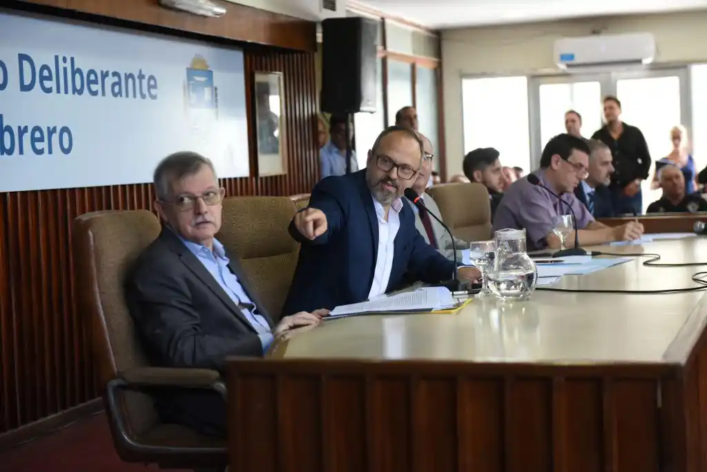 Apertura de sesiones en Tres de Febrero: "Mi primer compromiso es con los vecinos", remarcó Valenzuela