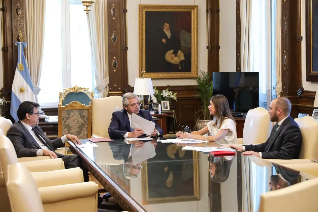 Movilidad: Jubilación y pensiones aumentan un 12,11 en diciembre y el haber mínimo es de $29.061