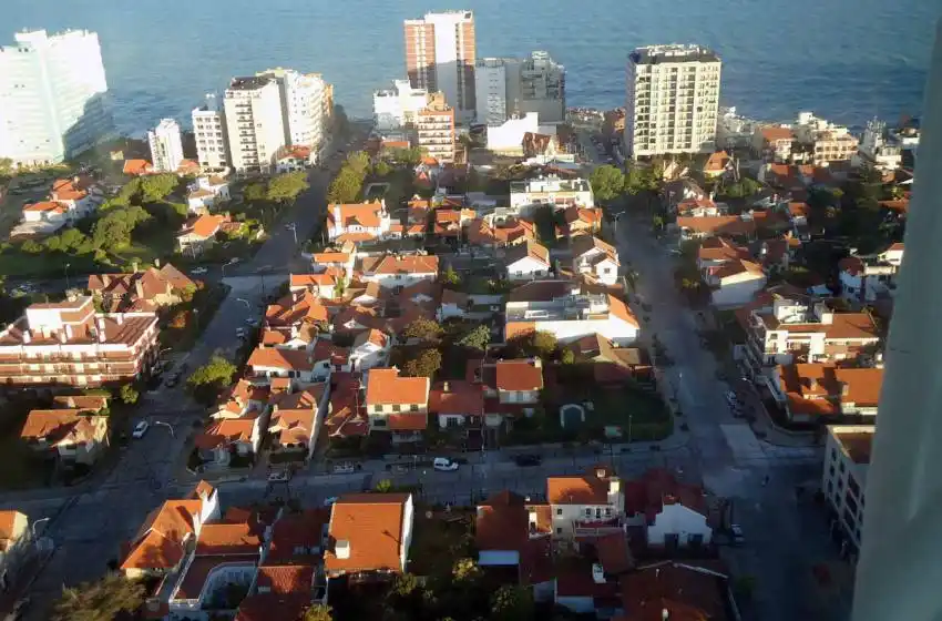 Por el dólar, advierten una baja actividad en el mercado inmobiliario