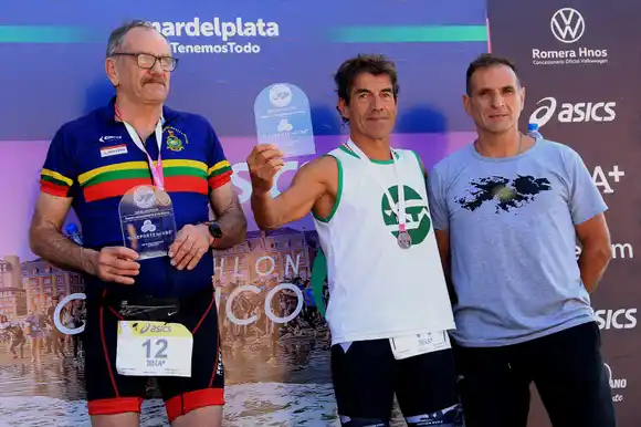 Alucin y Rosso se quedaron con el Triatlón Sprint