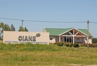 CIANE avanza en la construcción del playón deportivo para sus chicos