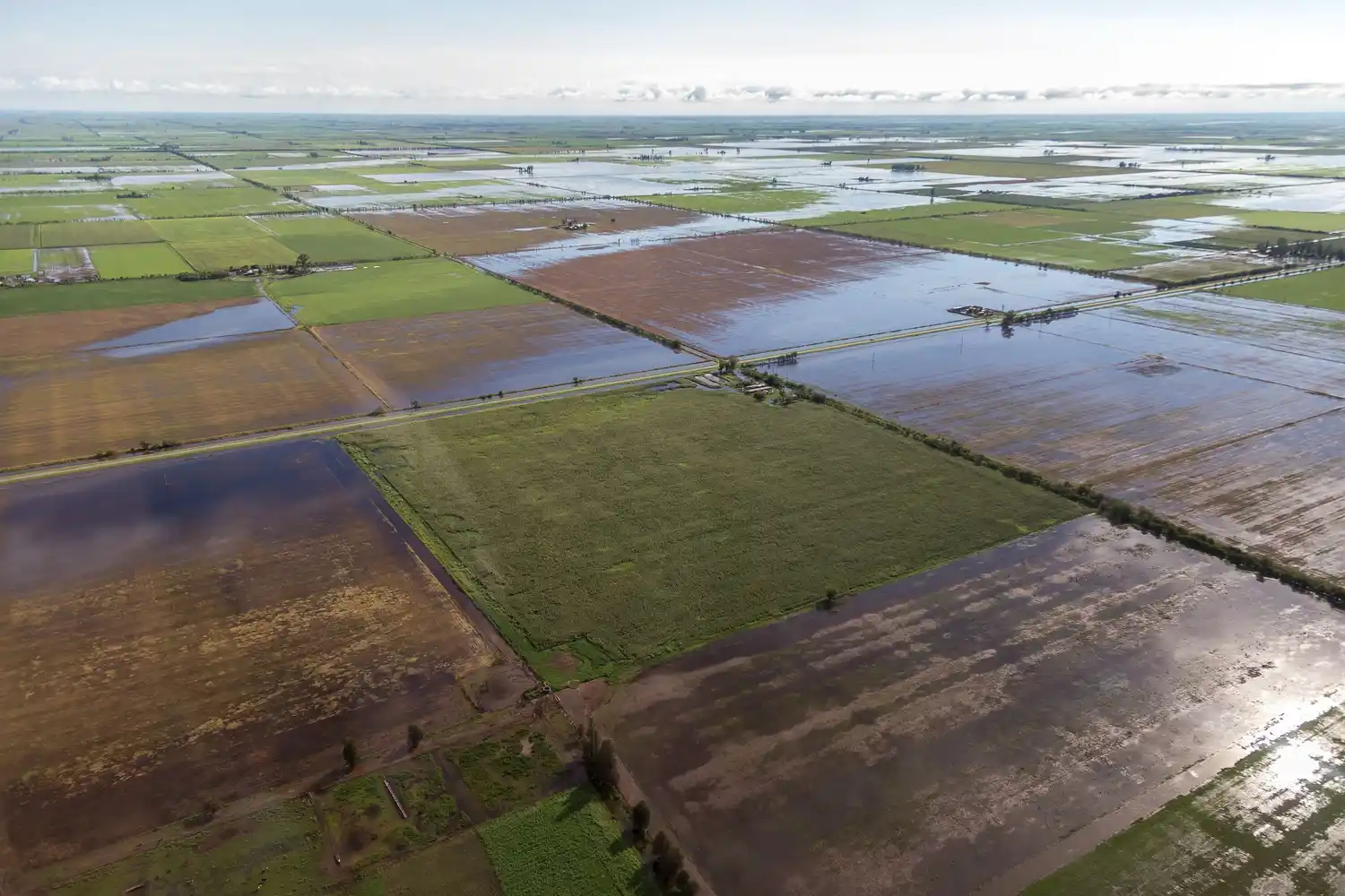 Buryaile se reúne con Lifschitz y mañana recorre las zonas afectadas