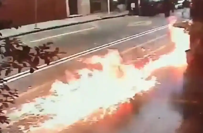 Atacaron con bombas molotov una sede de Gendarmería