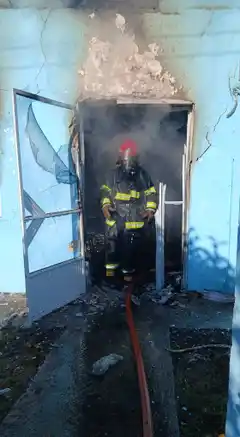 Galarza: voraz incendio destruyó una vivienda y movilizó a varias fuerzas de asistencia